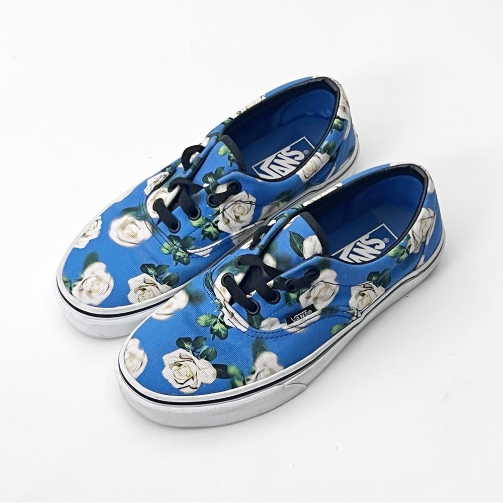 VANS ERA Blue White Rose Romantic Floral Lace Up Low Tow Shoes Women’s Size 7 - Picture 11 of 14